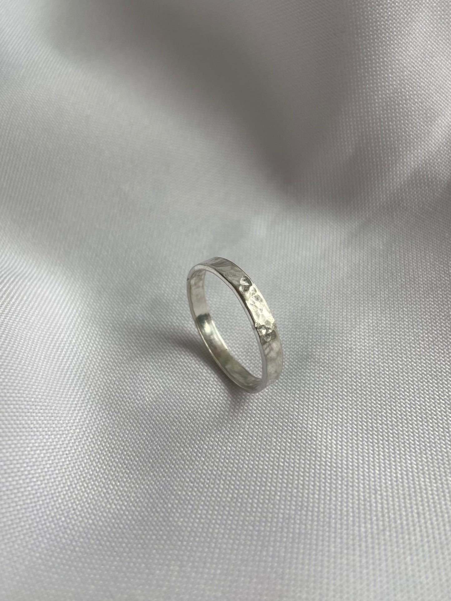 Thin Hammered Ripple Ring