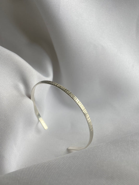 Hammered Striped Cuff