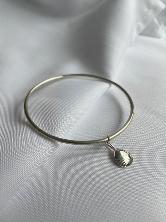 Seashell Bangle
