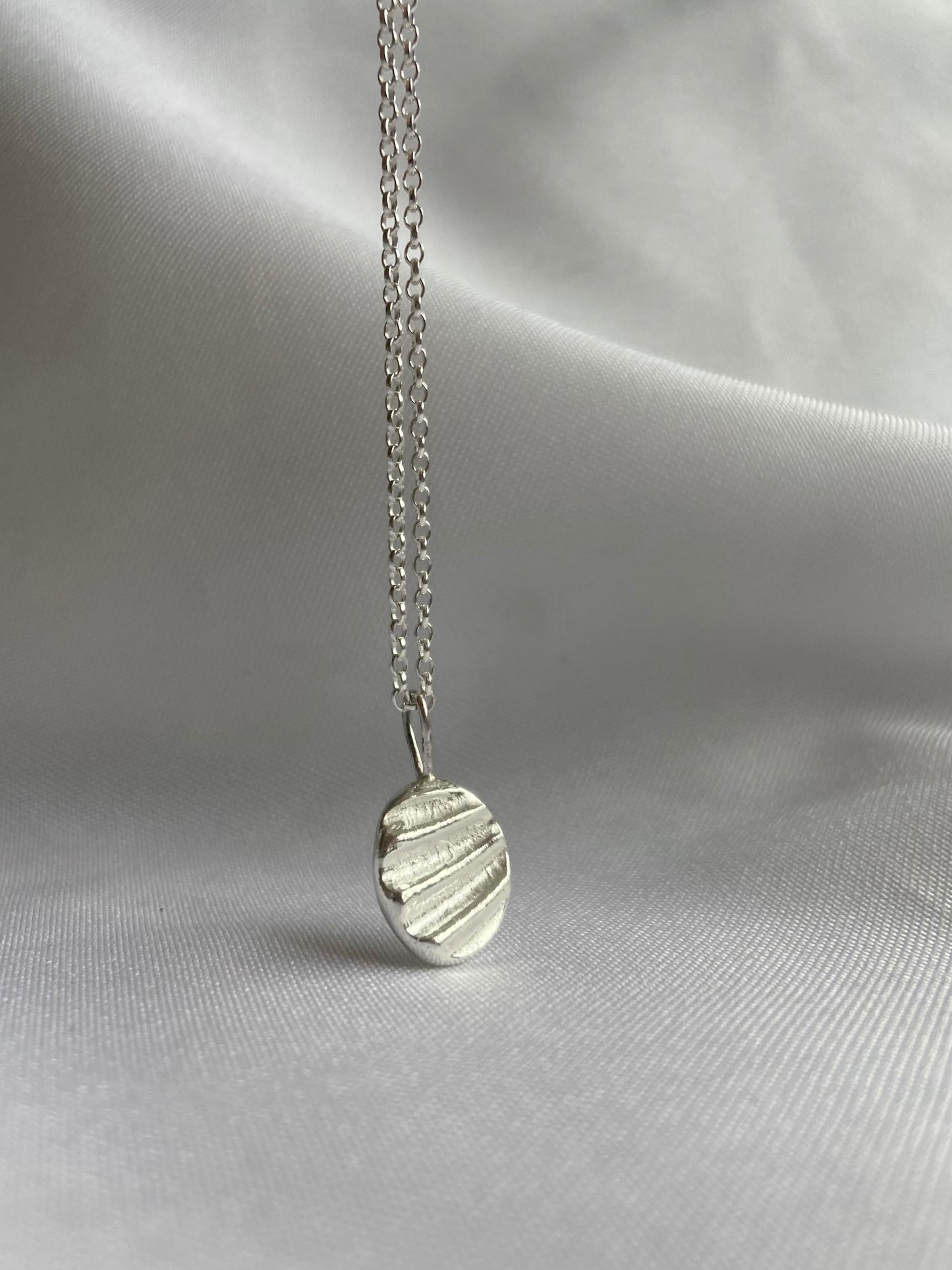 Shell Textured Necklace